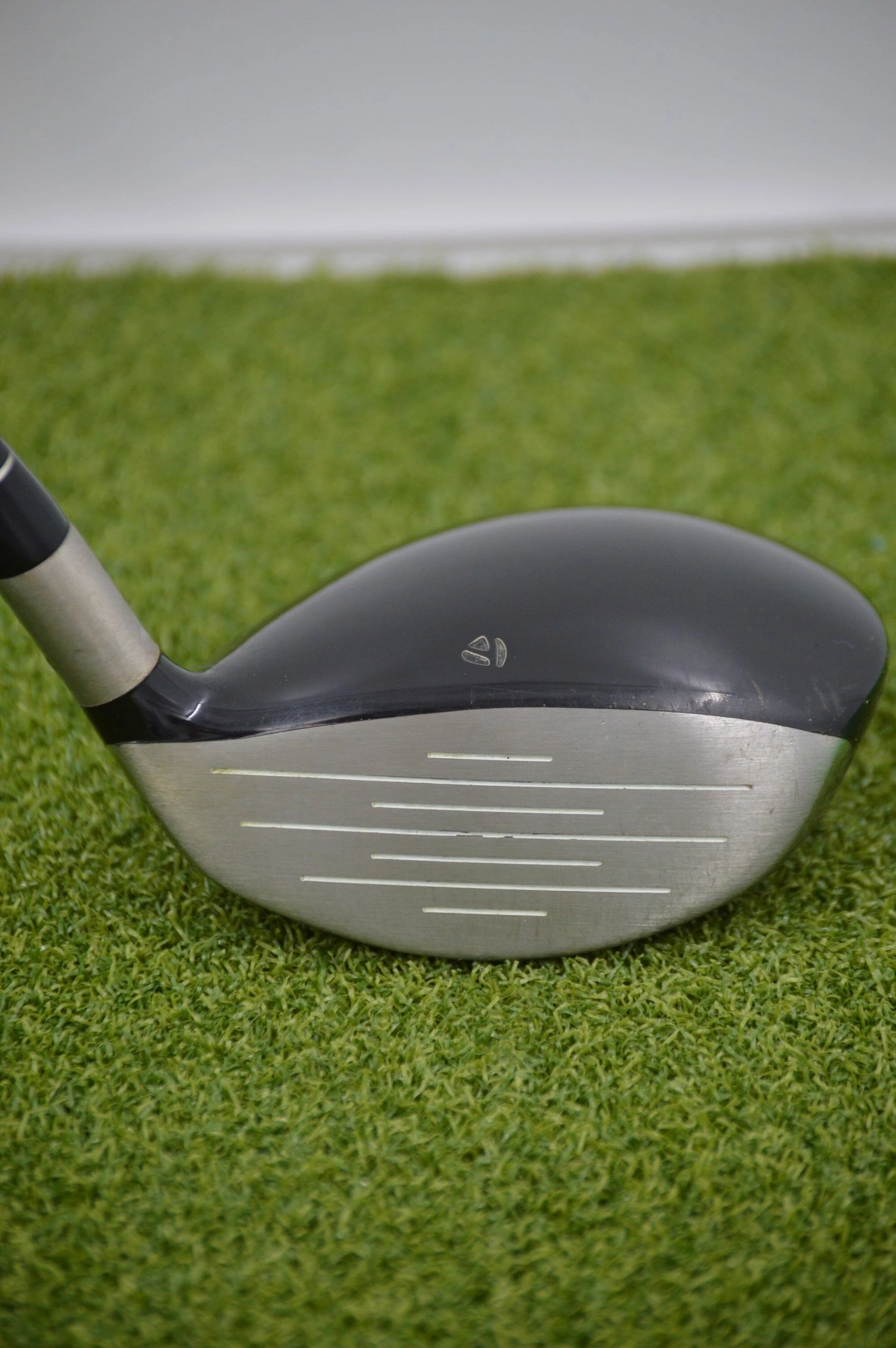 GolfRoots Lefty TaylorMade V Steel Fairway 3 Wood R Flex - Image 3